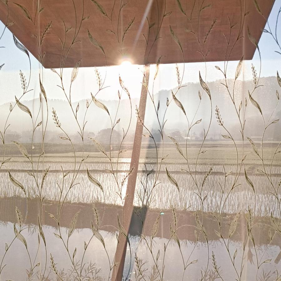 Kaewma Farmstay Khuang Kom ภายนอก รูปภาพ